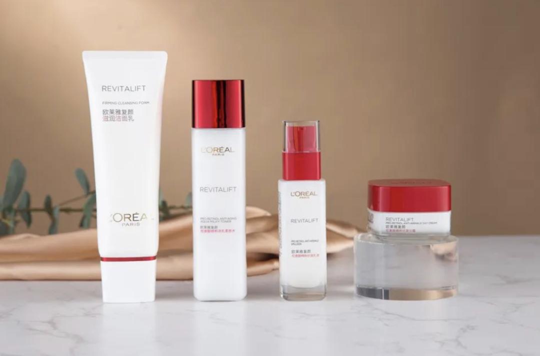 欧莱雅复颜抗皱水乳套装短视频,欧莱雅抗皱紧致水乳套装女