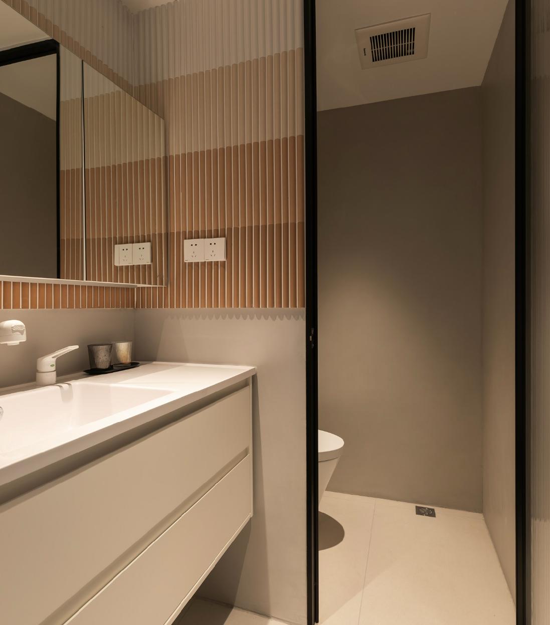 上海一屋主，坚持将洗衣机放在卫生间，尝试过，才知道有多实用