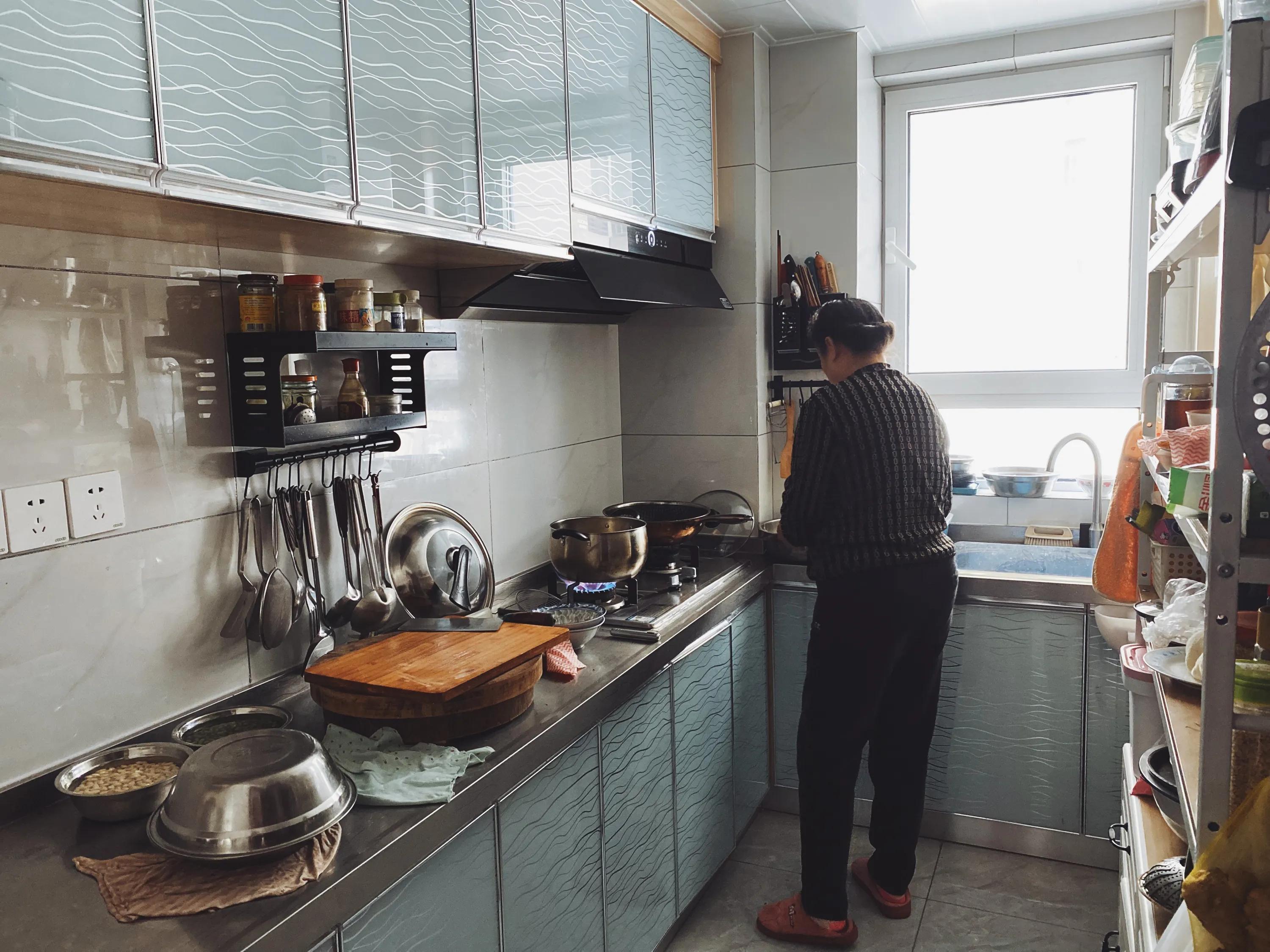 随孩子养老买房租房哪个划算,什么能代替租房买房