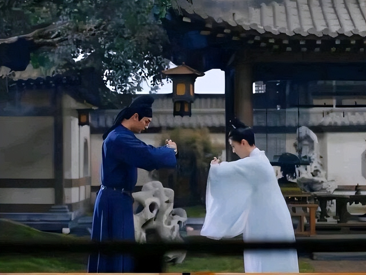 王国维为妻子写下千古名句,王国维感慨妻子容颜变老的诗句