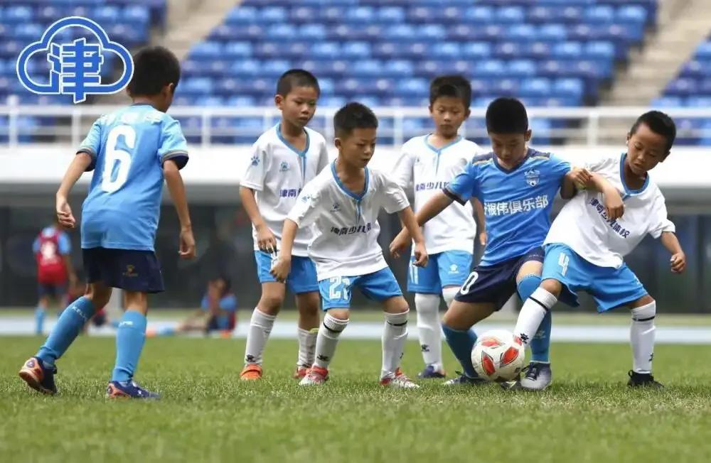 「兰山絮语」新民日记·（3）我的足球梦（原创）