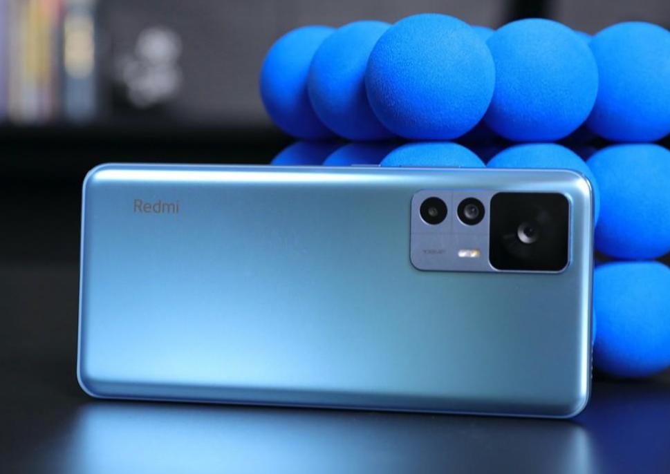 大空间高配置超值选择 (2022年换手机首选这3款运行速度快)