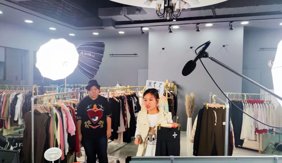 居家嗨购网上购买,居家嗨购年货直播批发