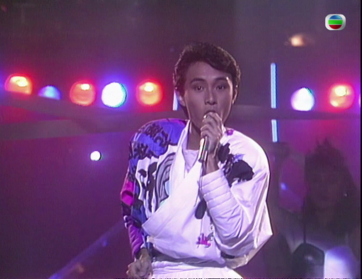 张卫健出道古装,张卫健有多抢戏