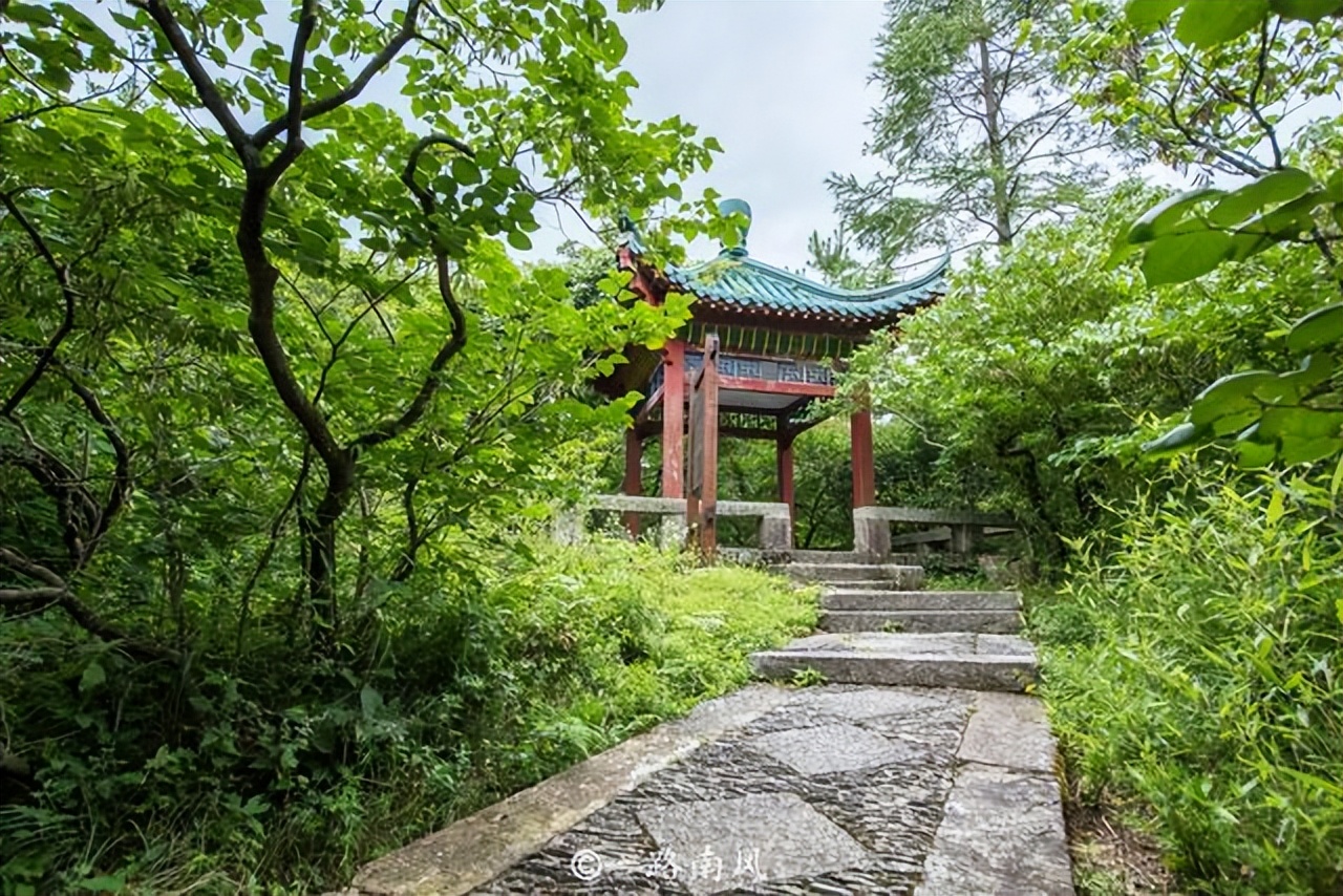 夏天避暑最佳旅游地庐山,江西庐山4天3夜旅游攻略