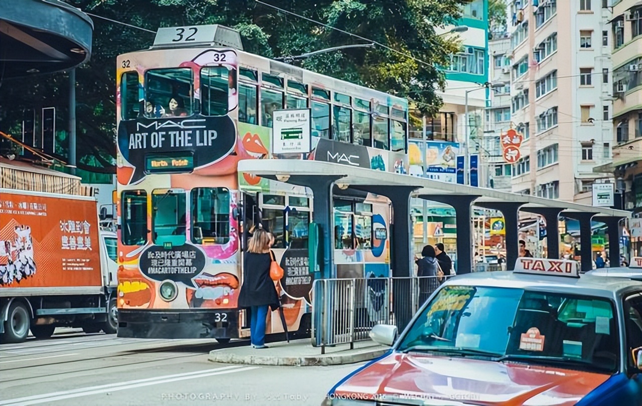 到香港旅游的内地游客,韩国游客游香港