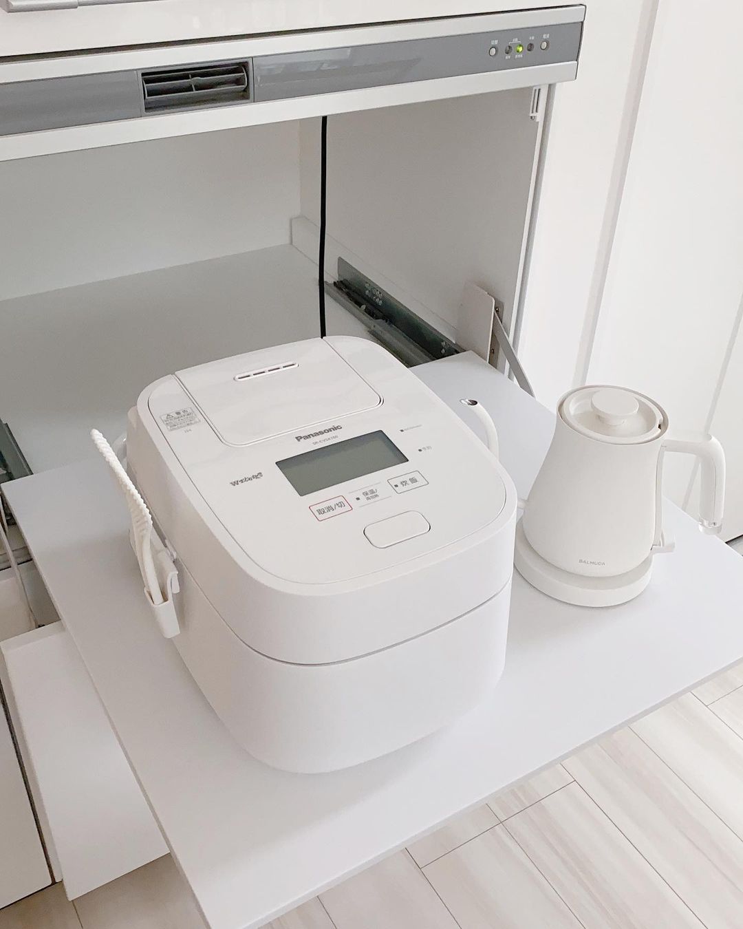 厨房各种锅具电器怎么收纳,厨房需要哪些锅具电器