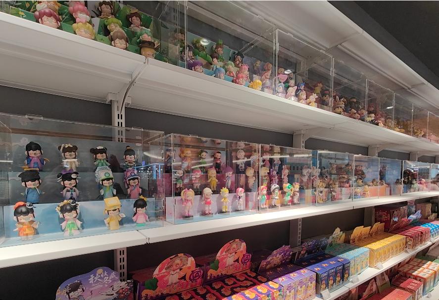 走进文具店被琳琅满目的商品吸引,盘点那些便宜又好用的文具笔袋