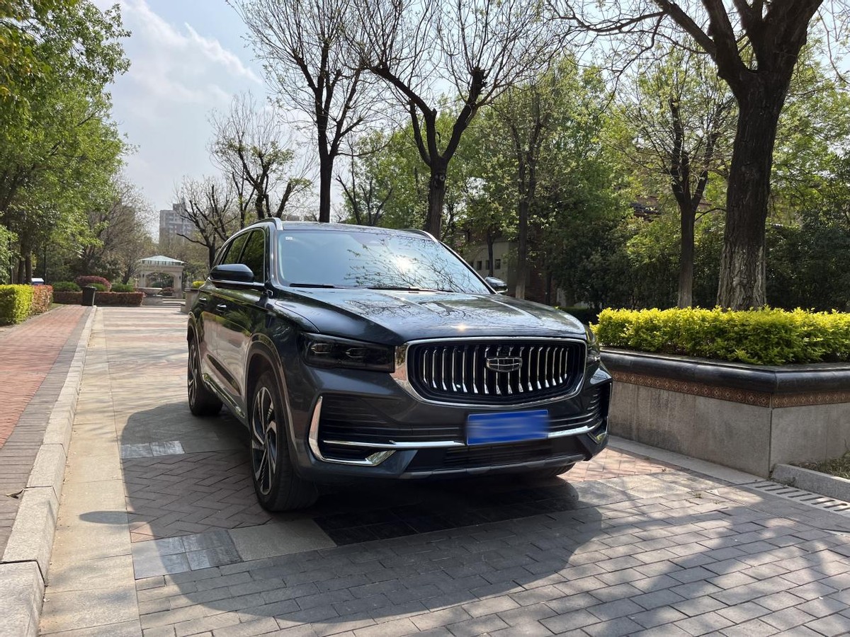 星越l和红旗hs5哪个空间更好,吉利星越l和红旗hs5哪个更好