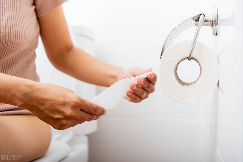 你屁股擦对了吗？你可能没擦对，看完干净多了，教你正确姿势