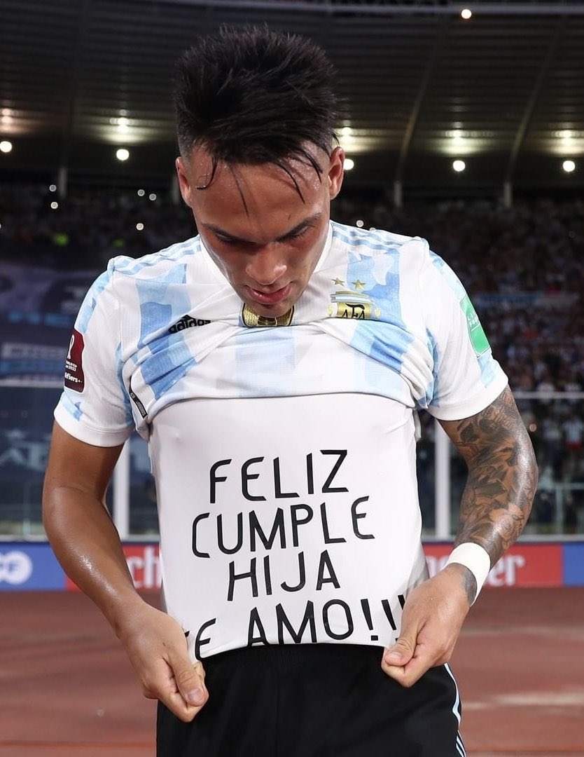 劳塔罗的华贵射门,劳塔罗进球致敬梅西