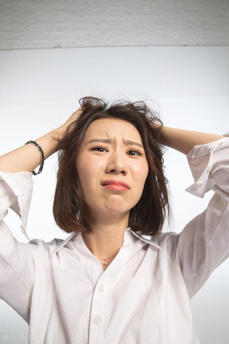 独居老人花5000元雇男保姆,69岁老人用每月7000元雇保姆