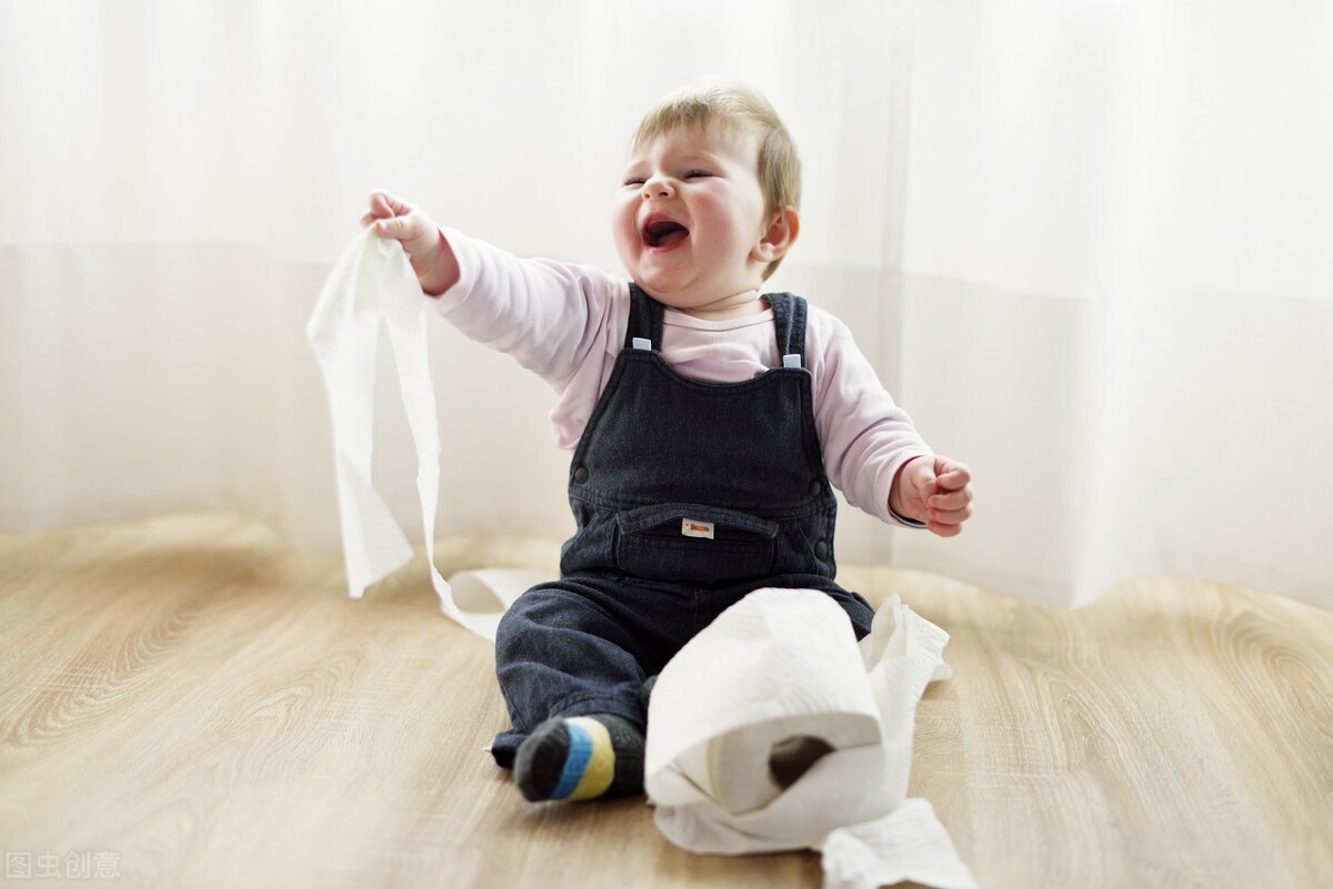 宝宝五个动作是高智商的表现,高智商宝宝在妈妈肚子里的表现