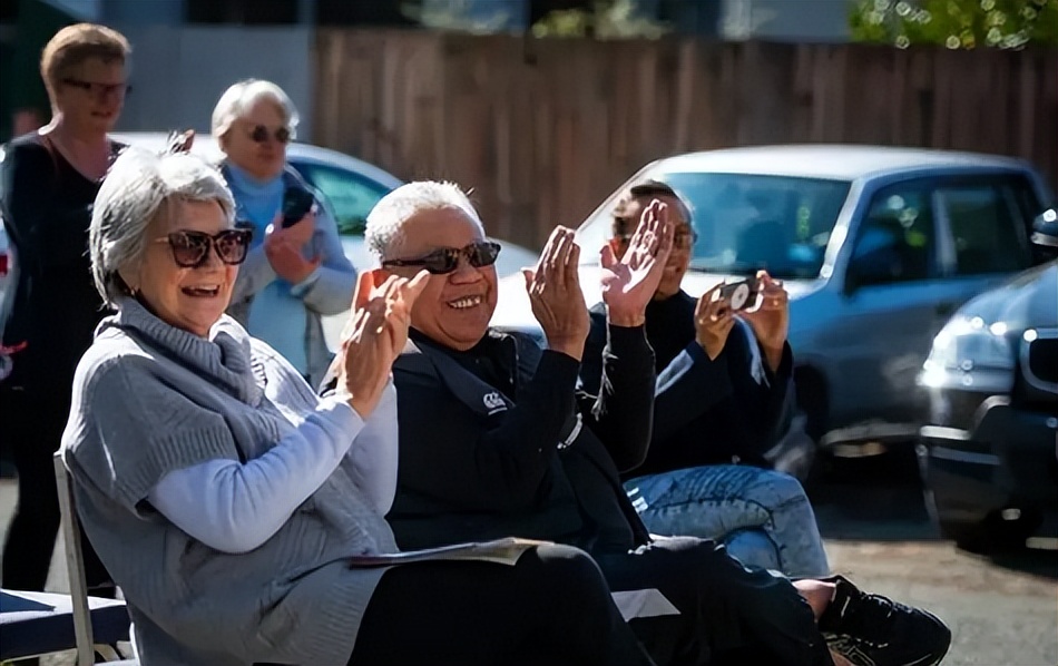 新西兰先进的养老制度和养老院,让中国人震惊的新西兰养老制度