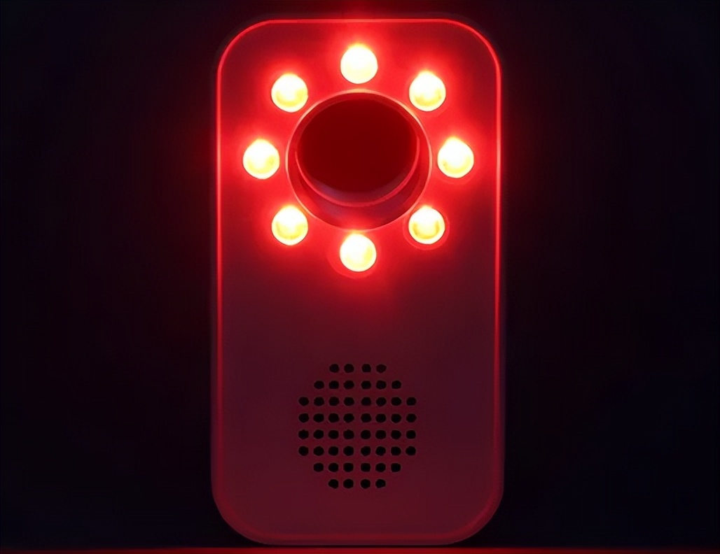 住酒店发现隐秘摄像头,在酒店如何发现暗藏摄像头