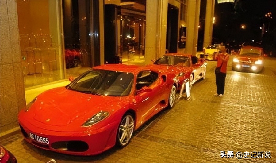 举办选妃大赛,钟爱大胸女,揭秘南美洲头号毒枭的真实生活