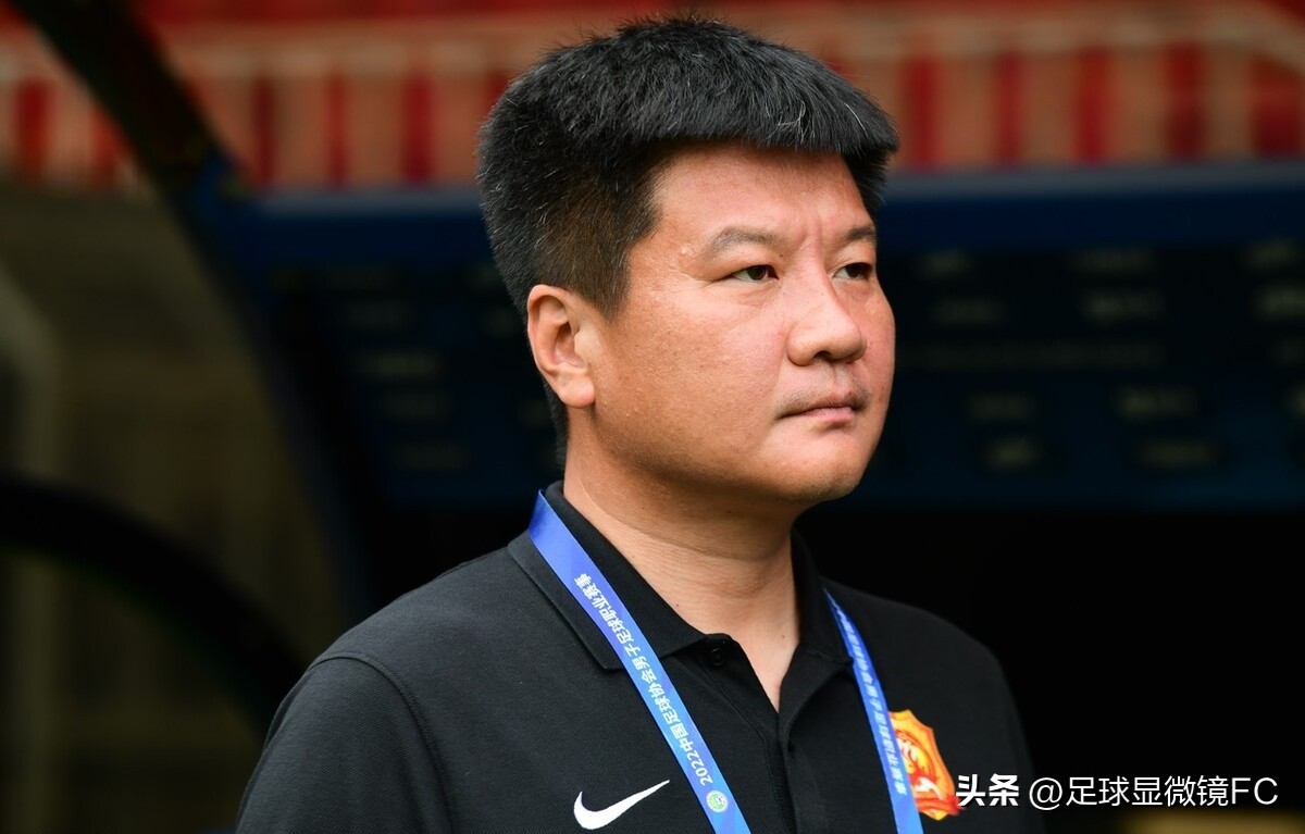 山东泰山教练李霄鹏,2021山东鲁能泰山教练