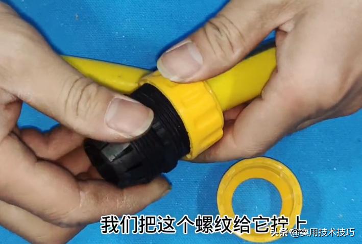 同样粗的水管怎么对接,两根软水管接头对接方法