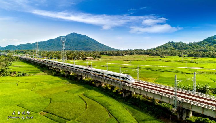 黄梅悠悠胡琴说原唱完整版,悠悠琴韵谱