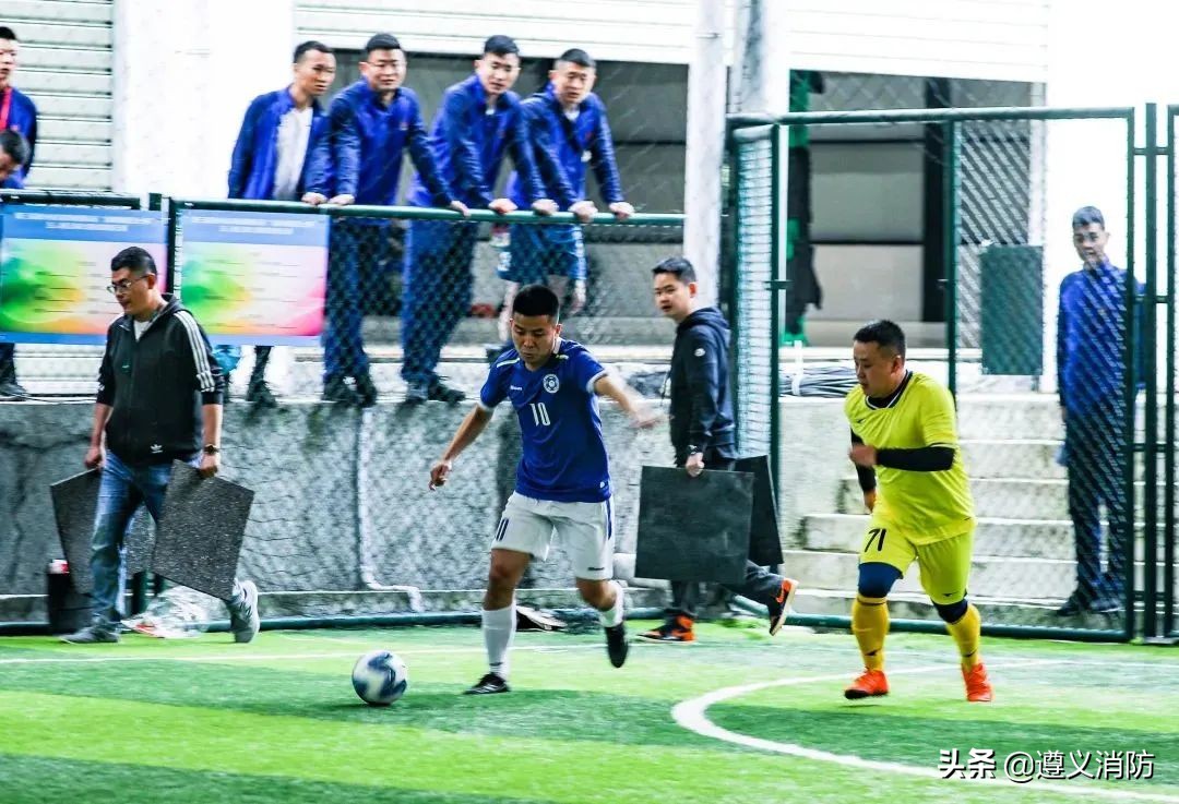 我们是冠军完整版原唱,我们是冠军英文歌曲