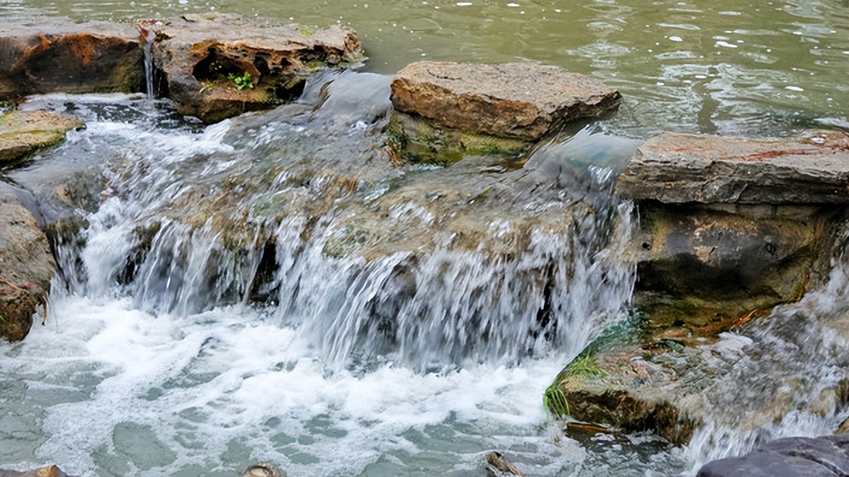 在江苏的“绿林仙海”中，寻找侠气与柔情