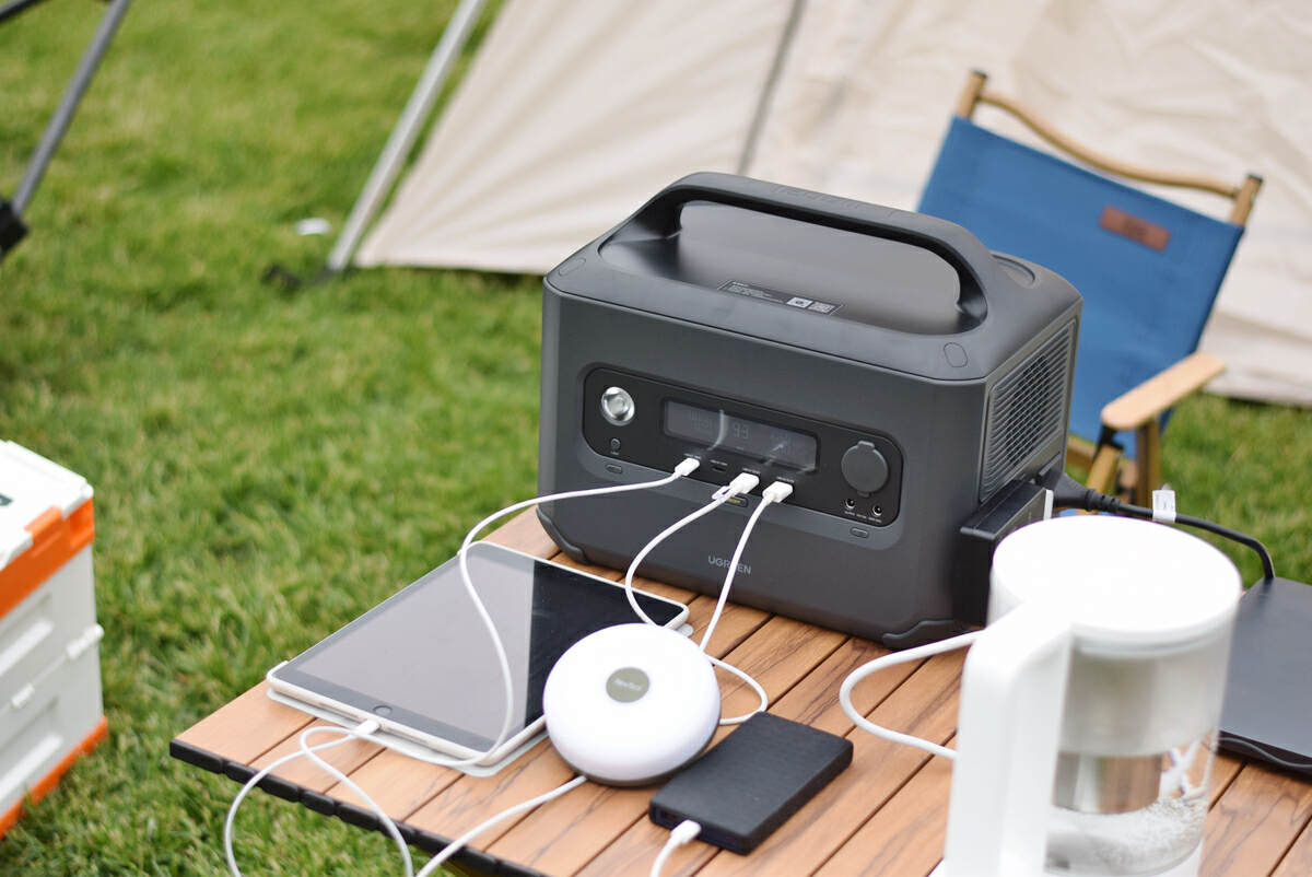 绿联户外电源gs1200实测,露营用户外电源推荐