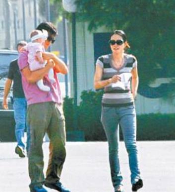 靠老婆成名的男明星,靠妻子上位的男明星