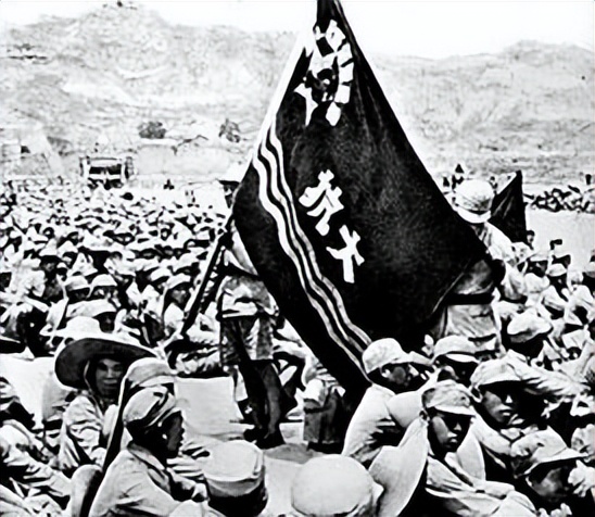 八路军科长被俘，假意娶汉奸之女，晚上试探出了姑娘的隐情