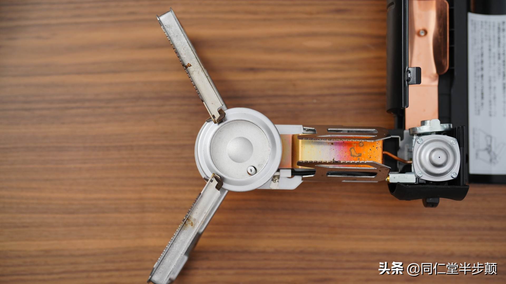 户外露营煤气炉好还是柴火炉好,户外露营电陶炉和电磁炉哪个好