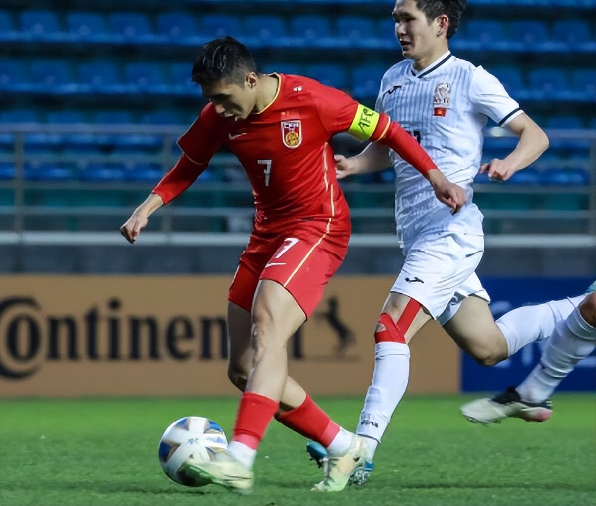 希望是假的,艾菲尔丁真的改年龄了吗