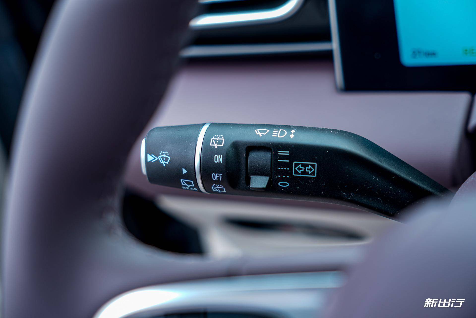 15万的中型SUV体验如何？静态实拍零跑23款C11