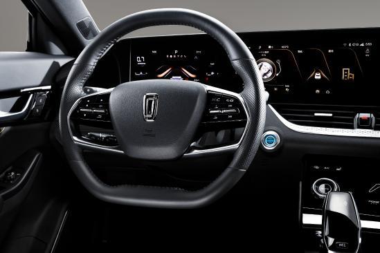 奔腾b70新款2022款1.5t乐享型落地价,一汽奔腾b70s新国潮轿跑suv