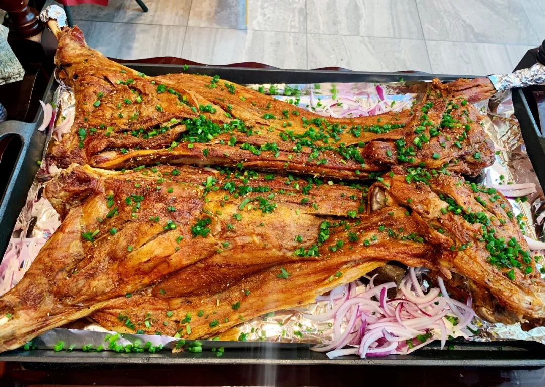 记者卧底实探麦当劳餐厅,北京三里屯餐厅酒吧