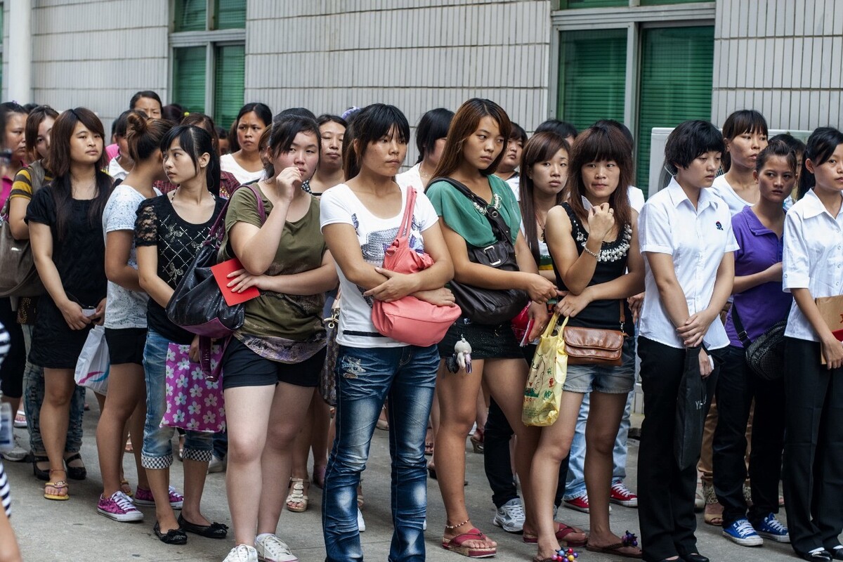 月薪3000招不到民工,月薪三千招不到农民工