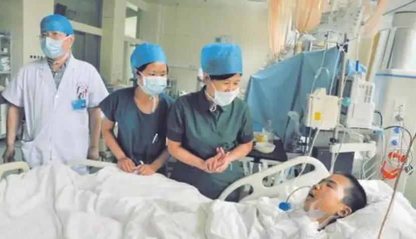 13岁男孩遭两名同学欺凌致死,山东一男孩遭多人霸凌