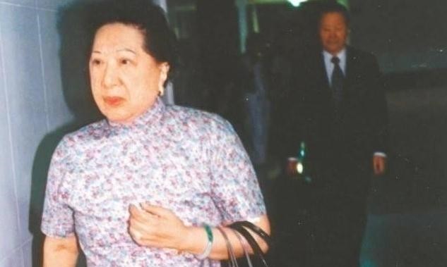 孔令仪宋美龄遗产,孔令仪谈宋美龄逝世视频