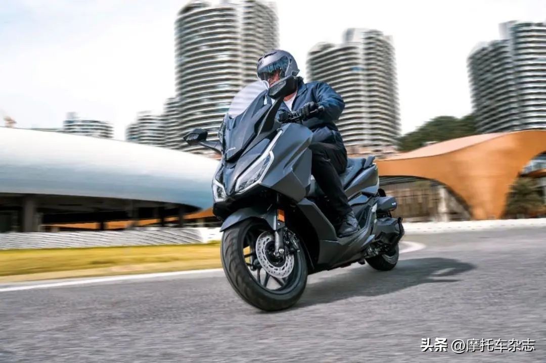 机车新车发布会,最新机车展会