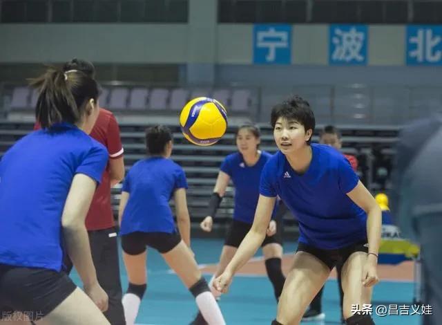 “拼字当头”，主力队员待考验；“打破常规”，首站全胜存可能