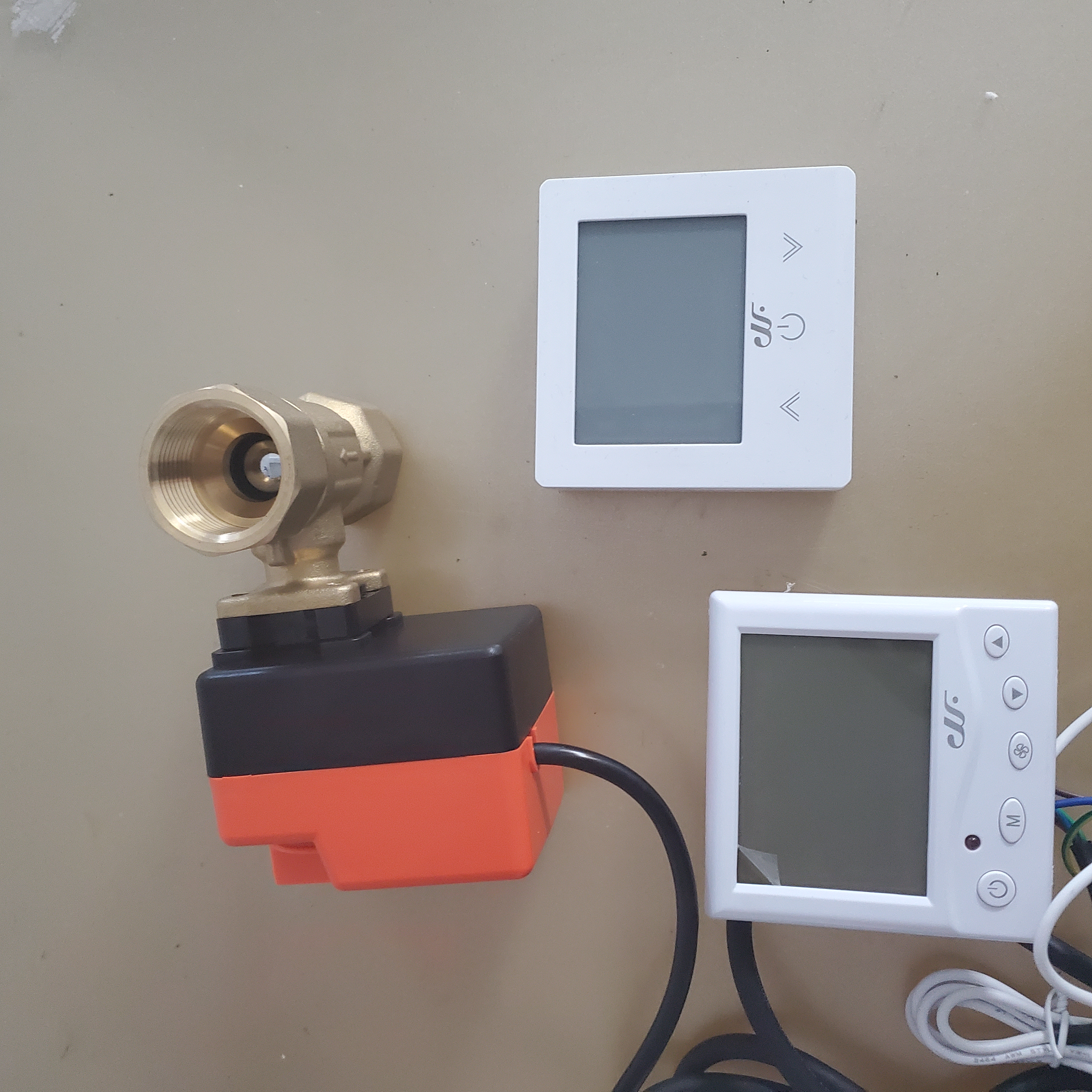 冬天家里暖气太热无法入睡怎么办,冬天采暖屋里不暖和怎么回事