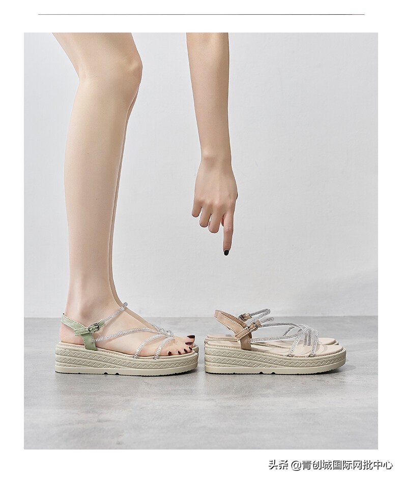 夏天凉鞋磨脚怎么解决,夏天的凉鞋穿着磨脚怎么办