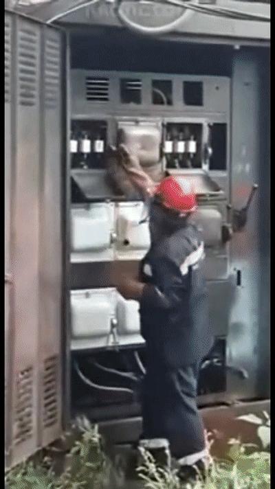 配电箱爆炸事故情况说明,配电柜爆炸处理