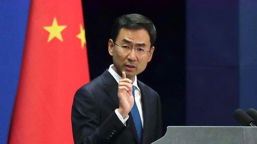 端碗吃饭放碗骂娘,端碗吃肉放筷骂娘