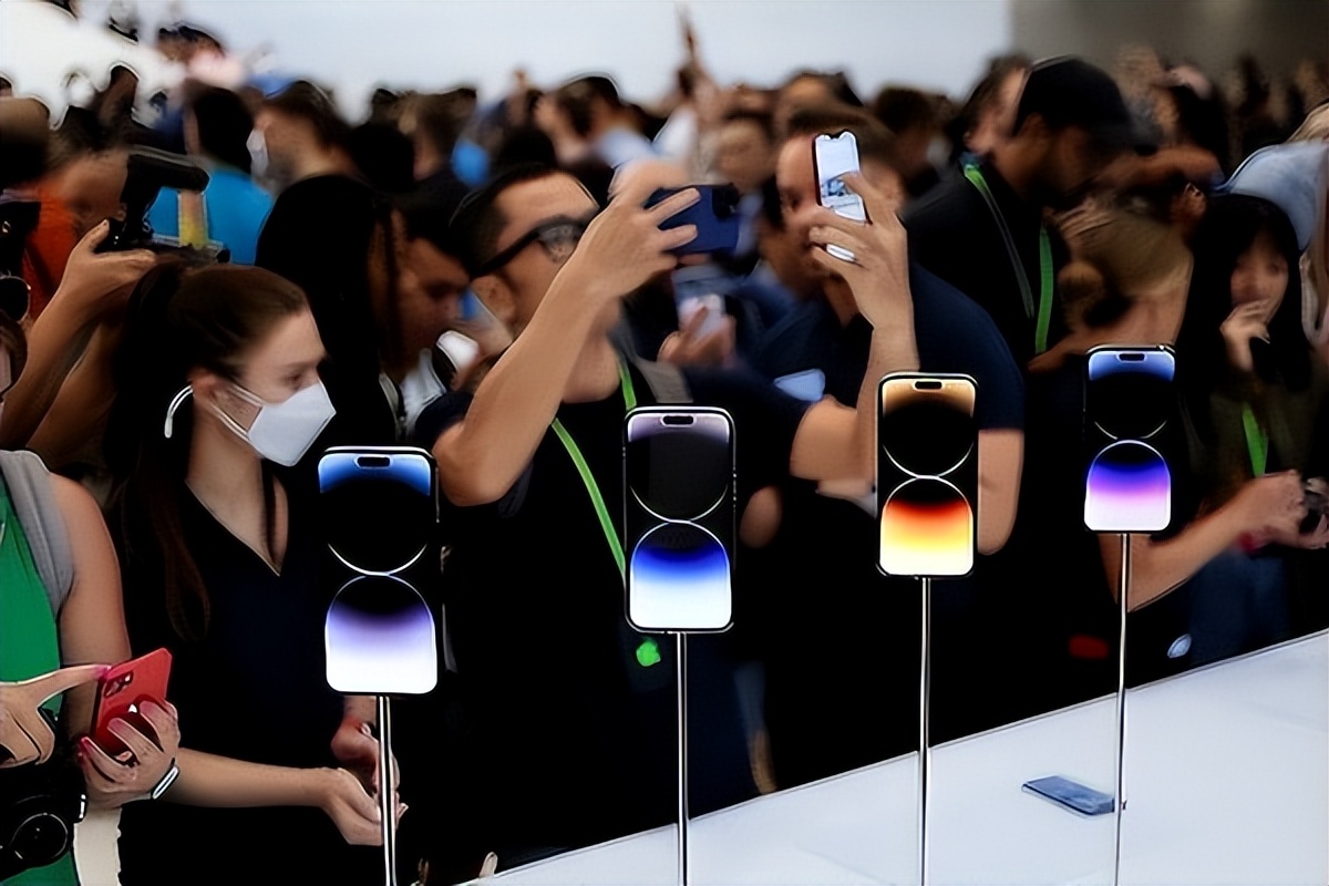 iphone14promax屏幕摔了一下,14promax边角抗摔吗