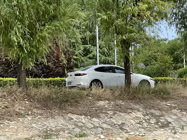 次世代马自达3昂克赛拉落地价,次世代马自达3昂克赛拉幻影银