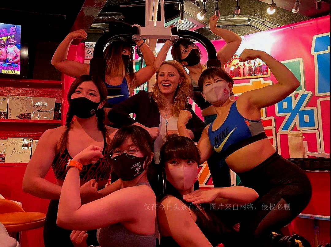 生意火爆的酒吧,日本最火流动酒吧