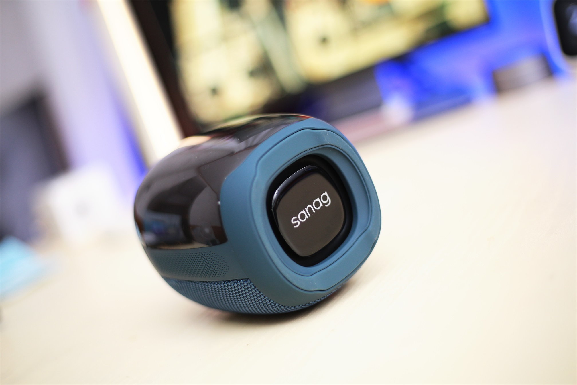 适合户外露营的音箱怎么选?炫彩灯光音箱Sanag塞那V12SPRO开箱