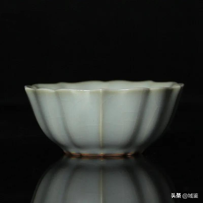 疯狂的杯子：拍卖场上的“绝对王者”，分分钟百千万