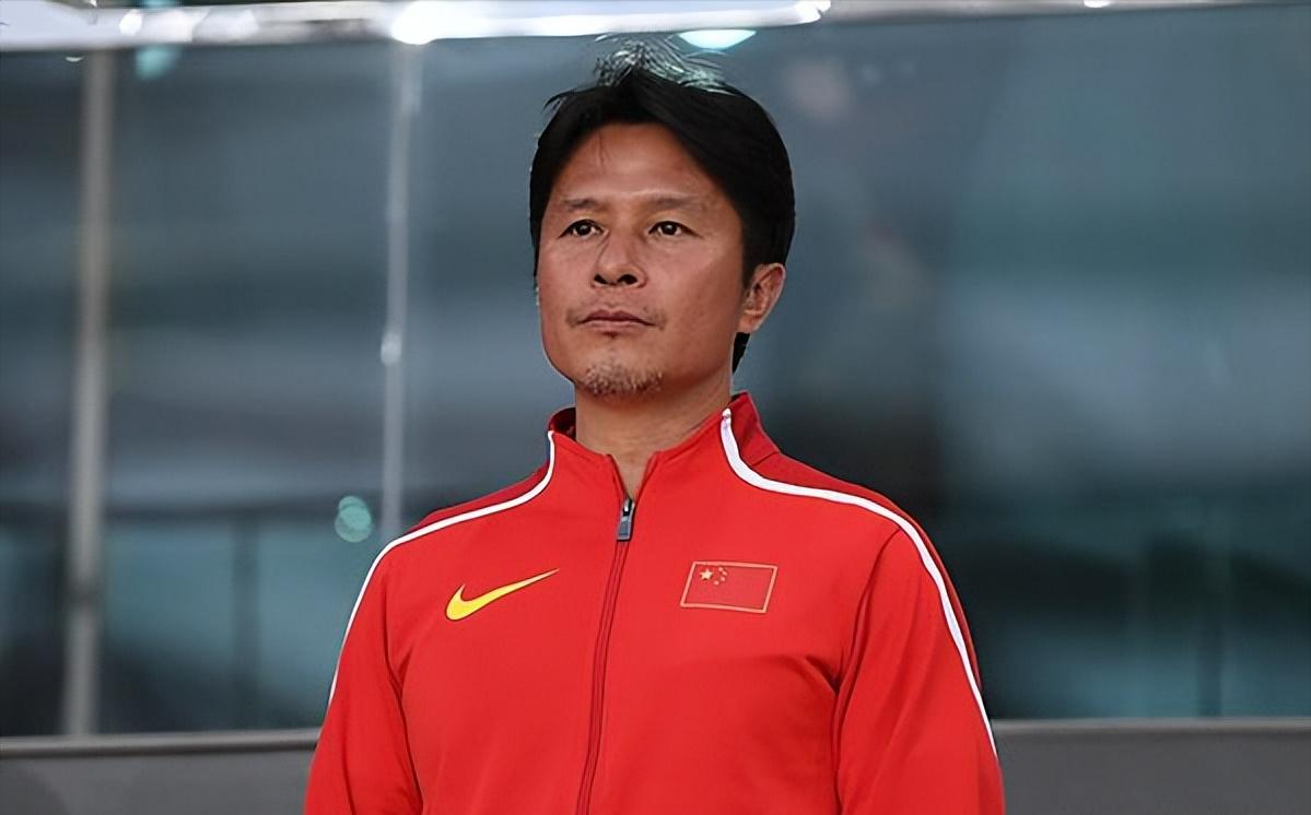 广东足球五十年最强十一人,广东足球十大传奇名将