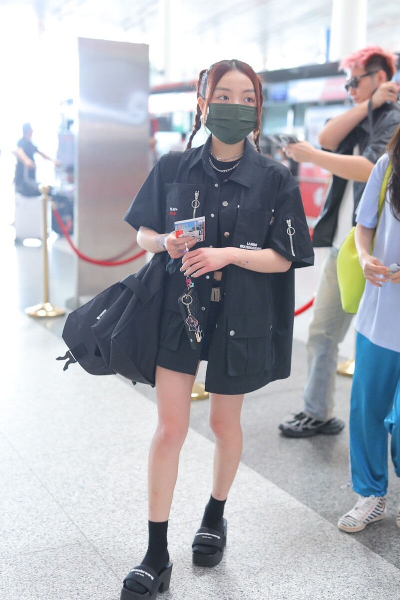 vava绌挎惌dickies,vava鐭