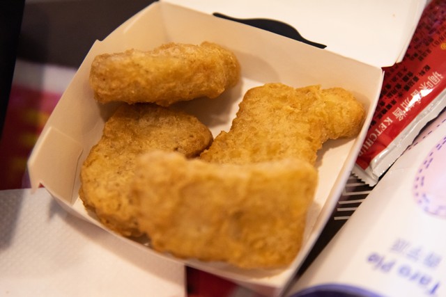 男子连吃100天麦当劳减重5.3斤,连吃100天麦当劳减重53斤